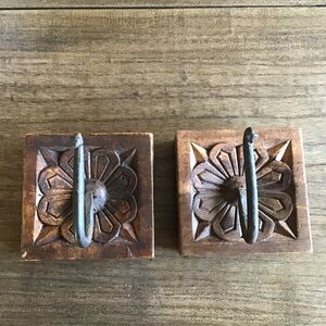 Wood Carved Rustic Farmhouse Wall Hooks
